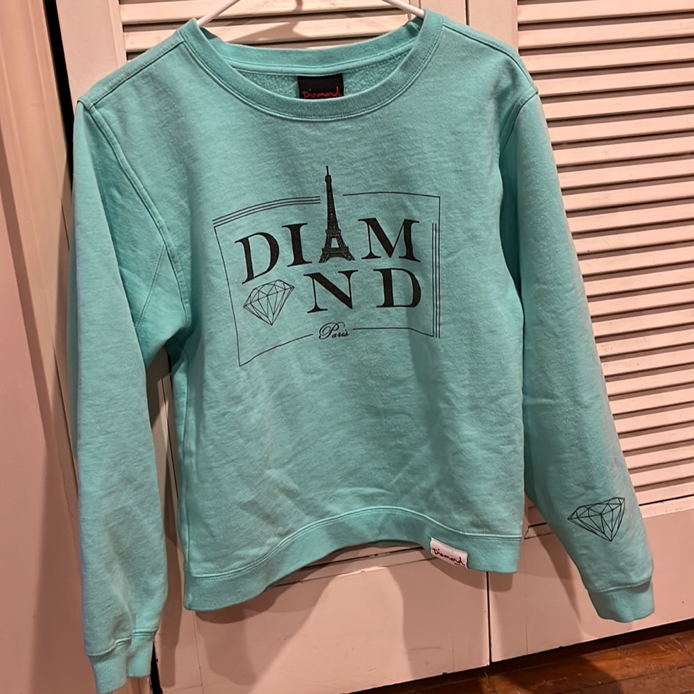 NWOT Diamond Crew Neck
